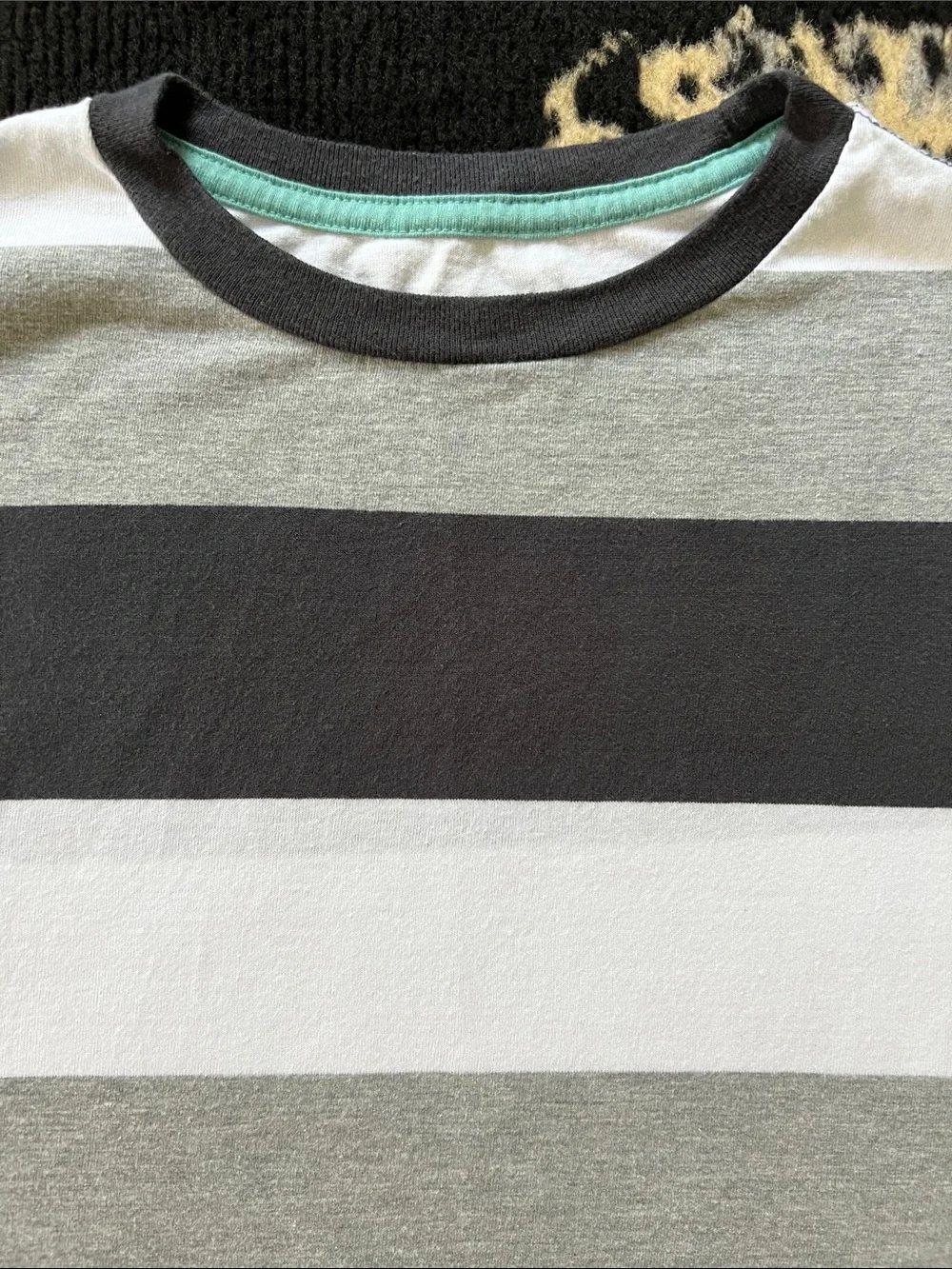 Boys Old Navy tees